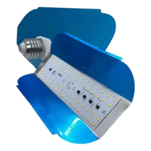 Lámpara led reflector de aluminio azul con placa led interna y socate E27 desmontado