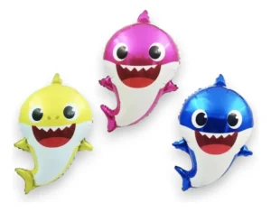 Tres globos figura de tiburón en colores amarillo, rosa y azul para decoración temática